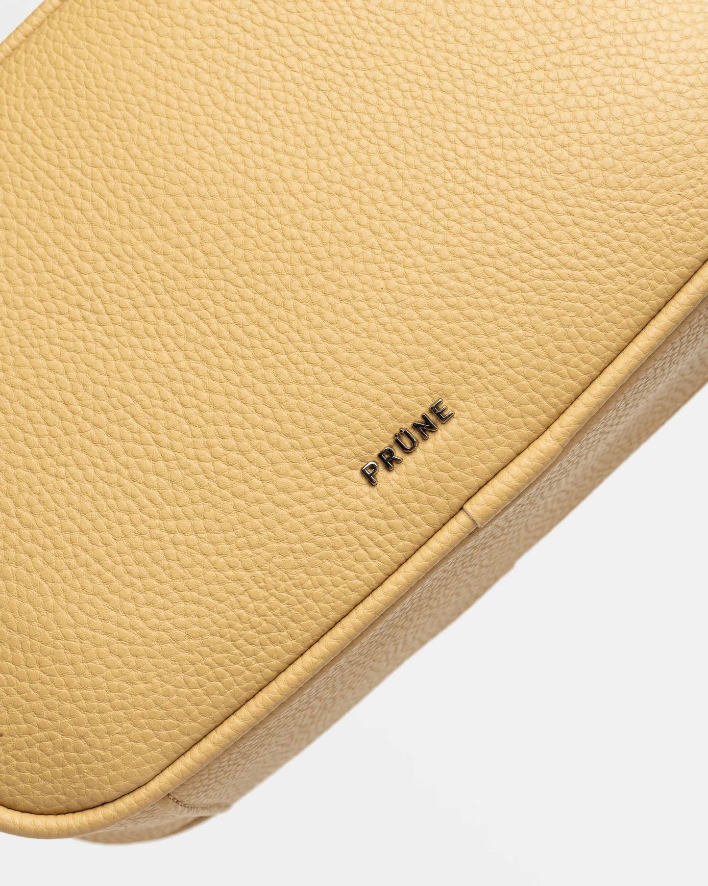 BANDOLERA ADISA EFECTO CUERO BEIGE