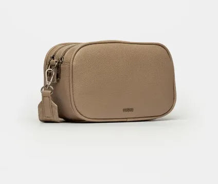 BANDOLERA ADISA EFECTO CUERO TAUPE
