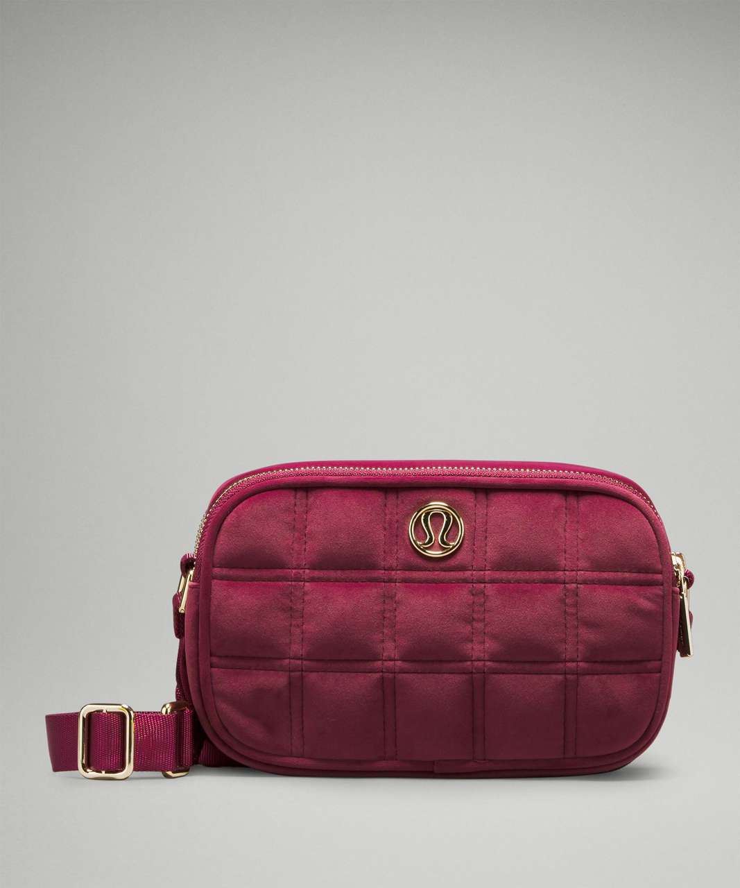 Crossbody Camera Bag 2L *Quilted Velour Vino