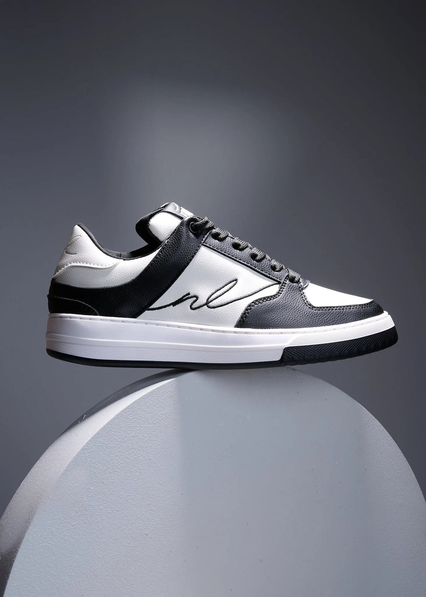 Tenis Urban Negro New T-40