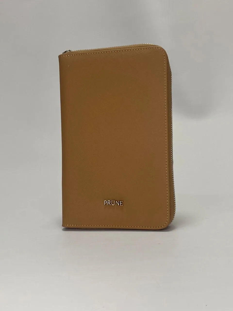 PORTA PASAPORTE TRAVEL CAMEL