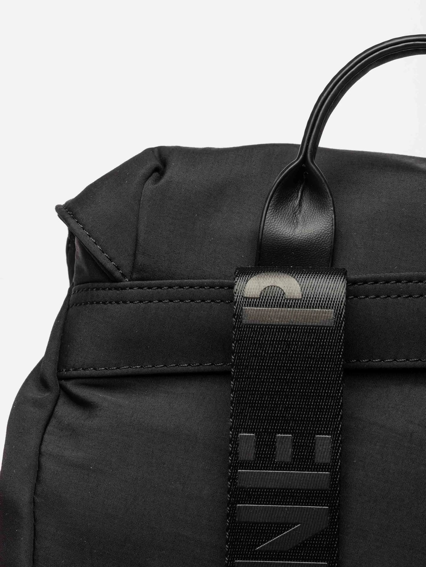 MOCHILA LIGHT NEGRO