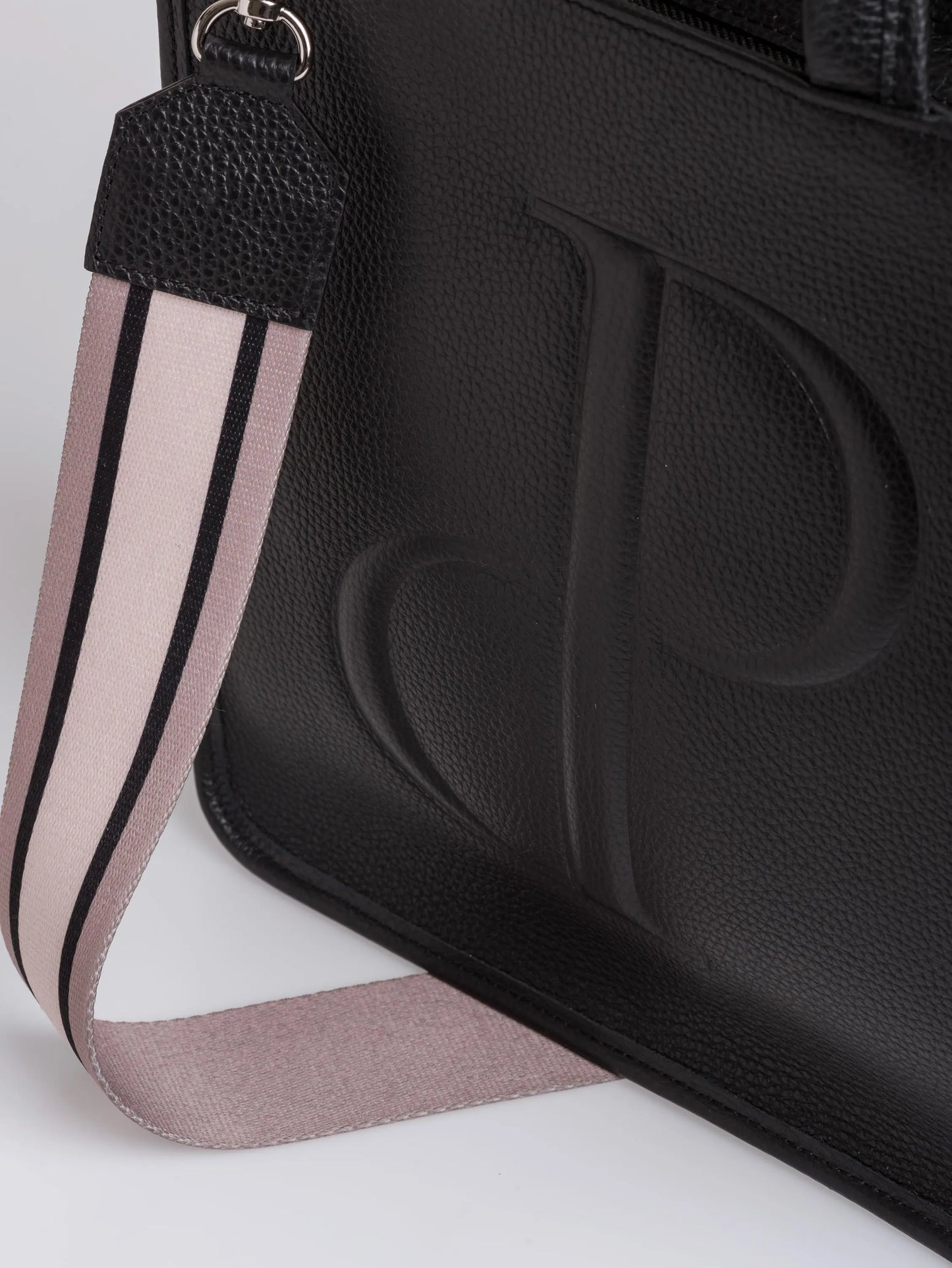 CARTERA ODETE NEGRO NIQUEL